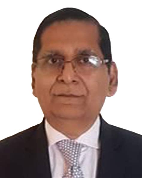 dr vinod bhandari net worth