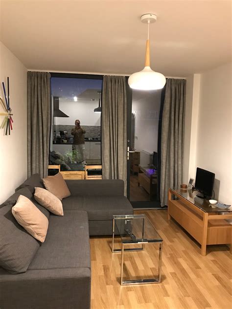 Modern 1 Bedroom flat to let in Shepherds Bush. Close to tube station