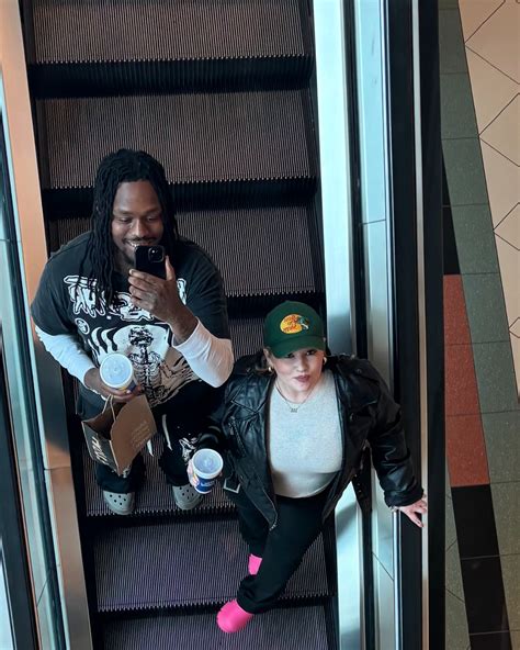 brina 🦋 (@_sabrinky) • Instagram photos and videos