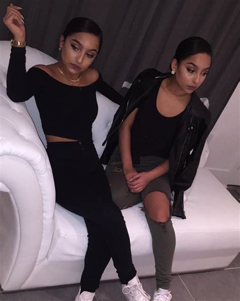 Pin by Fern Gray on Things to Wear | Twin outfits, Siangie twins, Outfits