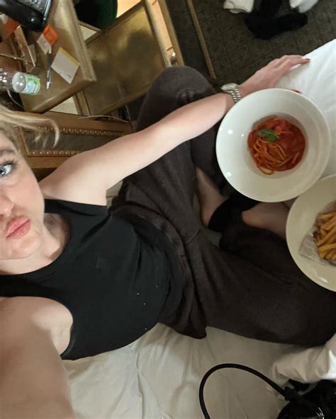 KATHRYN NEWTON | Breaking up the incredible golf content w important