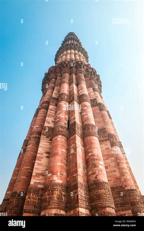 unesco world heritage site qutub minar   delhi stock photo alamy