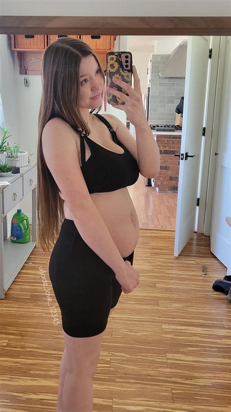 Throwback to when I was only 1 week postpartum : r/mombody_