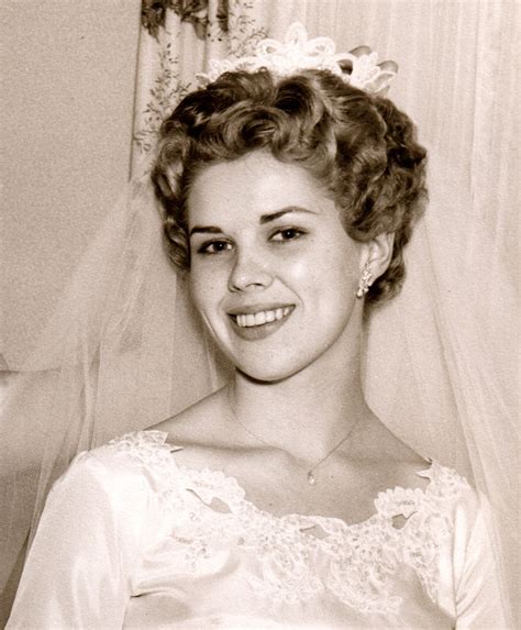 Susan Elizabeth's Instagram, Twitter & Facebook on IDCrawl