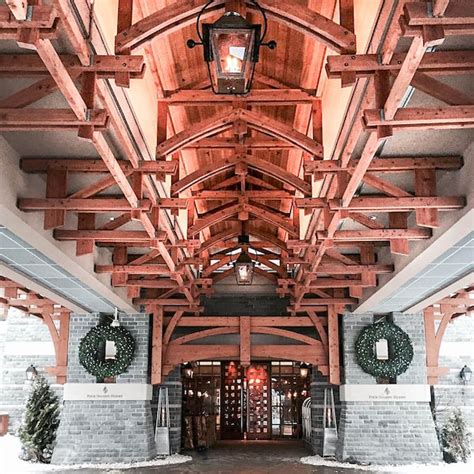 Four Seasons Resort Whistler in Whistler: Find Hotel Reviews, Rooms ...