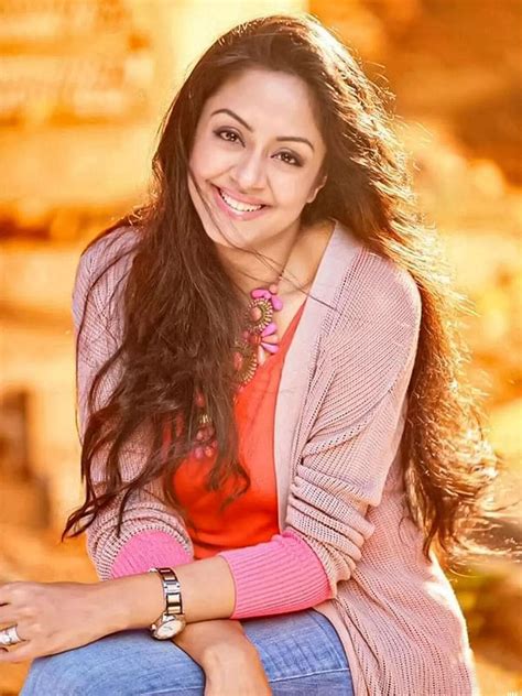 jyotika returns  hindi films   years joins ajay devgn