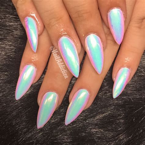 white chrome nails ideas 1