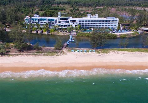 Best Price on Le Coral Hideaway Beyond Phuket in Phuket + Reviews!