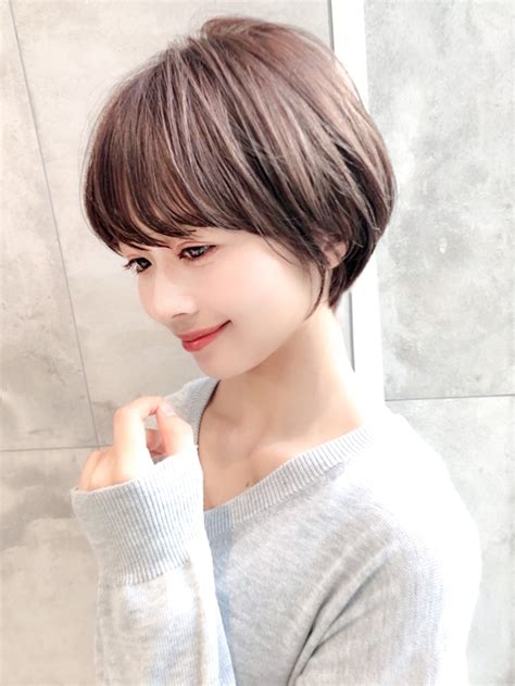 【保存版】女性らしいショートカット♡ちょっとのコツで一気に女っぽく変身！ | HAIR