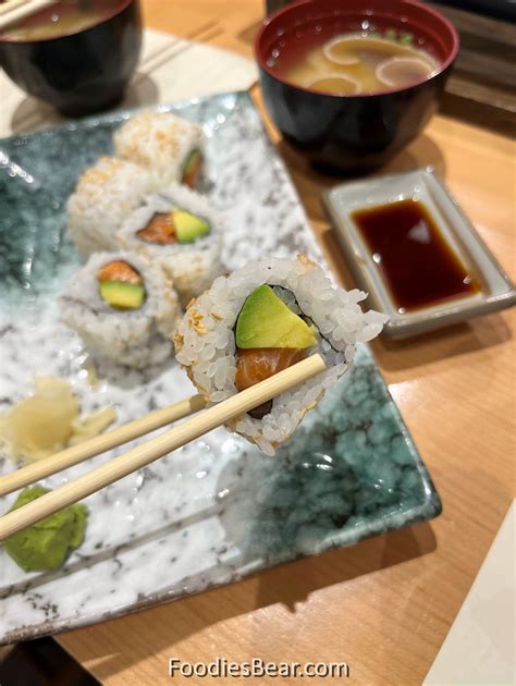 Sushiya, One Utama: A Sushi Lover's Delight - Foodies Bear