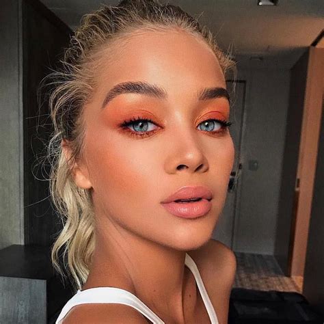 Pretty Natural Makeup For Blue Eyes | Makeupview.co