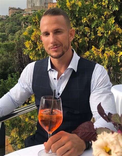 Stefano - Cam Model Spotlight