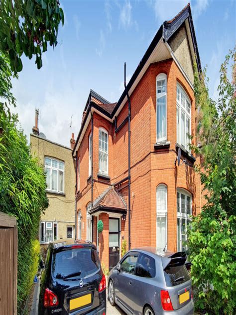 London, N21