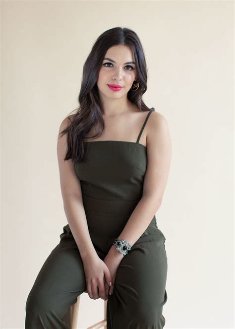 Incredible Girls: Isabella Gomez - Girl Museum