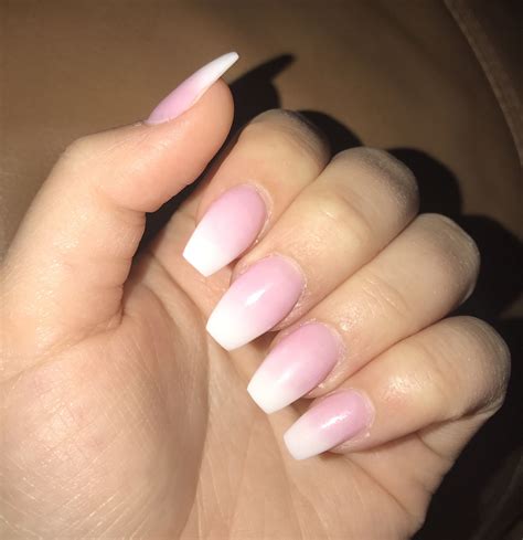 Create A Show Stopping Look With Ombre Pink And White Nails – The FSHN