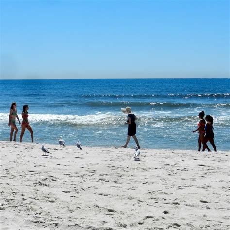 About New York: Beach 2/Robert Moses