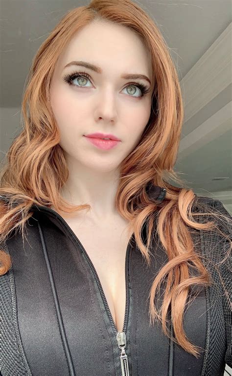 Cosplay stream all day:... - Amouranth - Kaitlyn Siragusa | Facebook