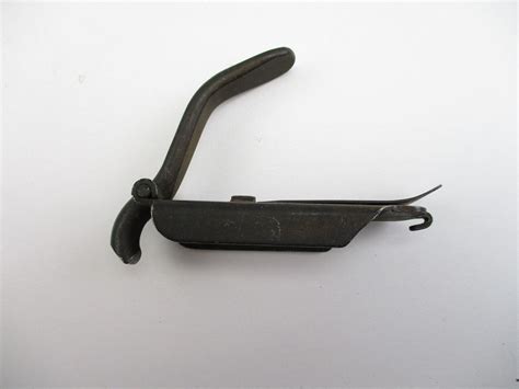 WWII CANADIAN STEN MAG LOADER