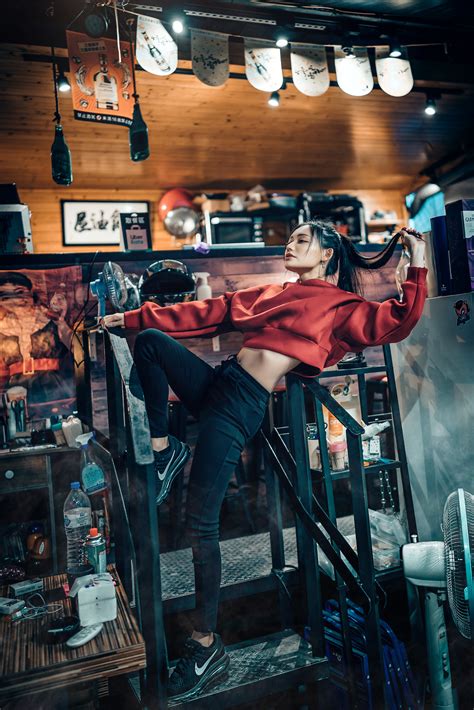 Asian, belly, women, model, dark hair, women indoors, Sexy Funk Pig