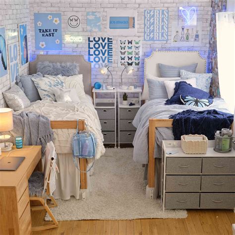 Dorm Room Organization Ideas That'll Elevate Your Space