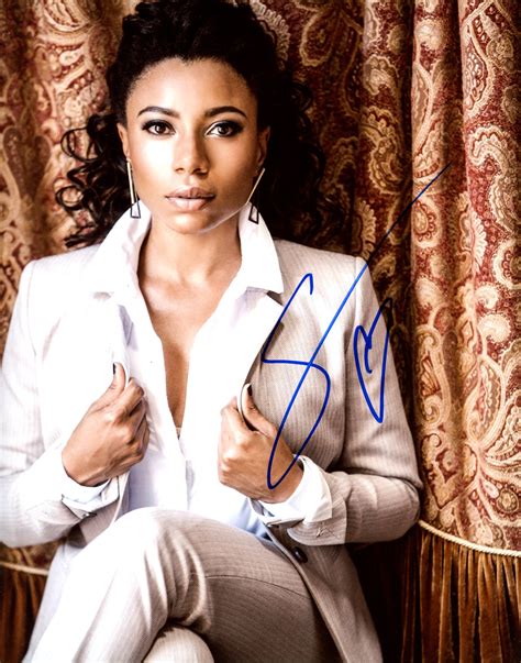 Shalita Grant Signed 8x10 Photo - Video Proof – TopPix Autographs