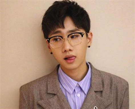 汪苏泷最走心的一首歌，自己唱了八年都没红，如今却 …