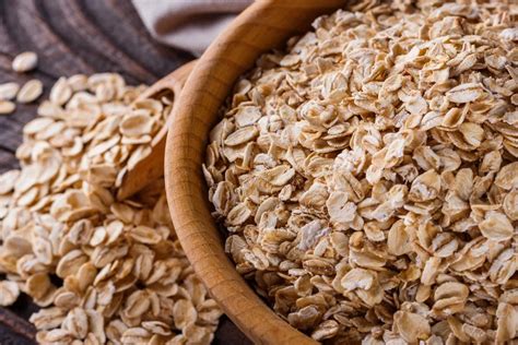 Farelo De Aveia Ou Aveia Em Flocos - Farelo, flocos ou farinha: nutri cita a melhor forma de consumir aveia