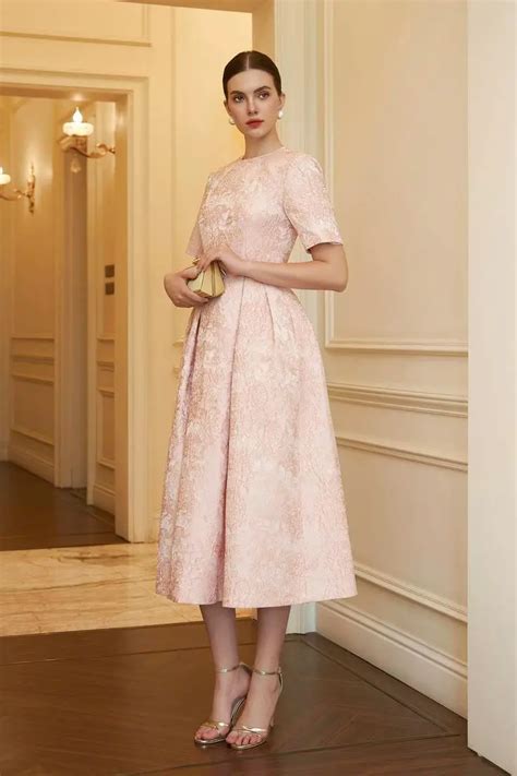 Brocade Dresses: Luxe Wedding & Modern Styles for Every Guest