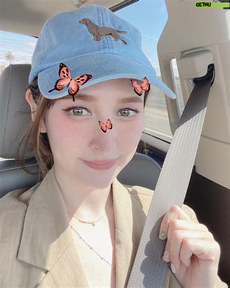 Actress Leah Dizon HD Instagram Photos and Wallpapers June 2022 | Gethu