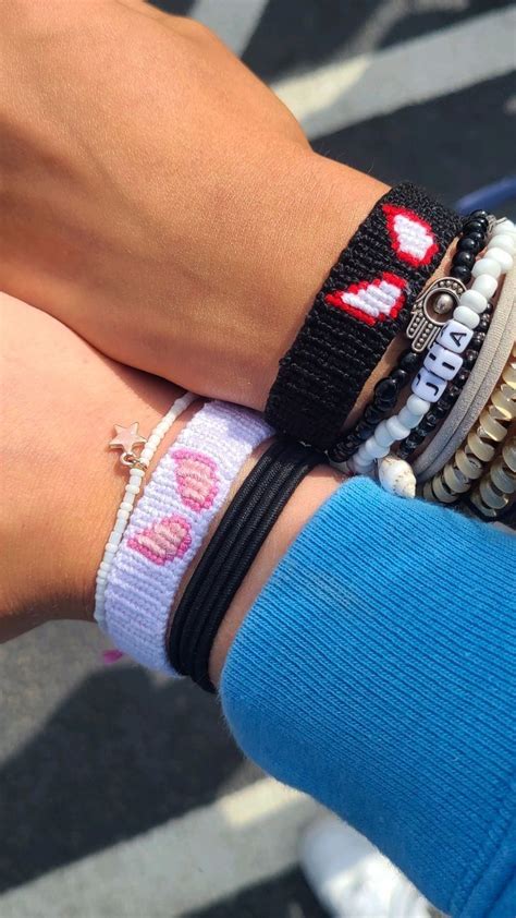 Pinterest | Bracelet patterns, Friendship bracelets, Spiderman gifts