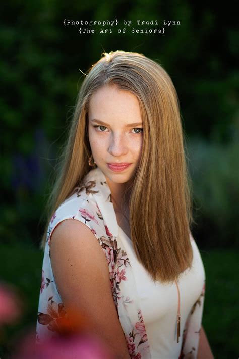 {Alyssa 2018} West Bloomfield / Ann Arbor Senior Photo Session