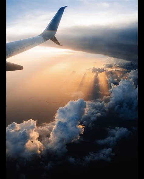 Give you travel advice for flights, tickets and hotel reservations by ...