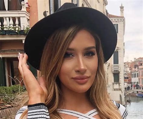 Shocking molly eskam leaks see for yourself Area