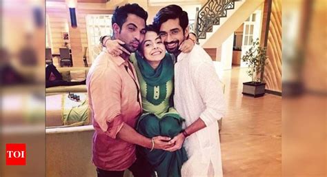 Aham, Jigar, Gopi back together on Saath Nibhana Saathiya, see the pic - Times of India