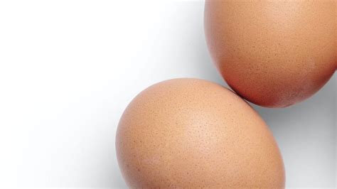How much protein in two eggs?
