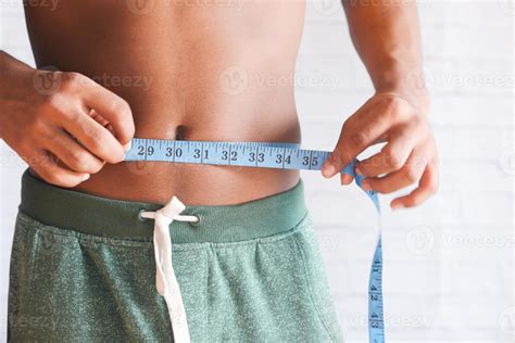 measuring waist men 2