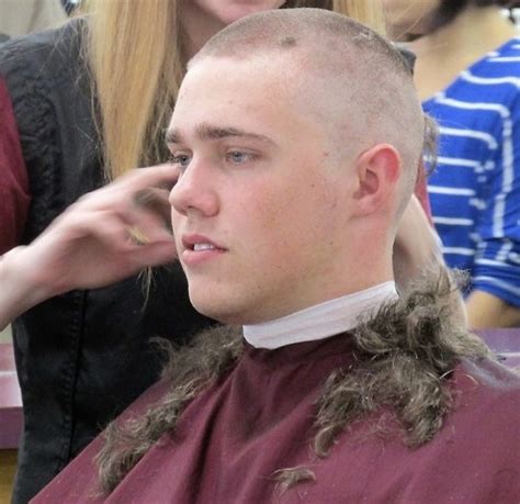 vinyl cape haircuts on Tumblr