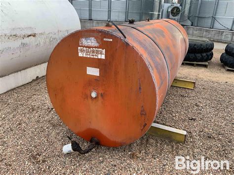 1000-Gallon Fuel Tank | Agriculture | BigIron