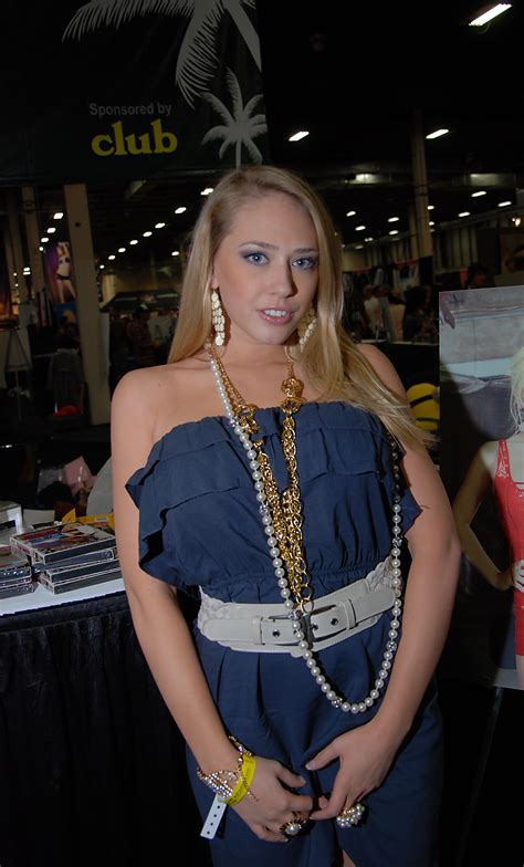 Pictures of Kagney Linn Karter