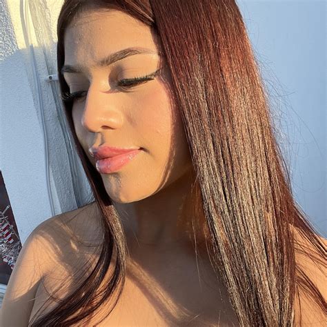 quien mas ama estos momentos donde te estas maquillando viendo los