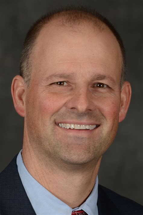 nissan canada finance chief   gig replacement   rci