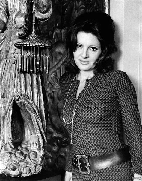 ROSSANA Podestà con le sue FOTO più seducenti