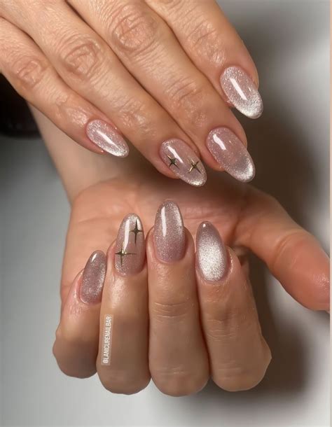 neutral cats eye nails nude cat eye nails  chrome bridal nails