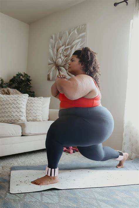 Nike Workout Gear, Ebony Ssbbw, Nike Sweat Pants, Muscle Bodybuilder