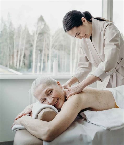 Naked Massage: The Unexpected Health Benefits You Need To Know Image 2