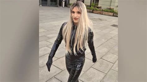 Shemale Latex Porn Videos & Tranny Rubber Sex | xHamster