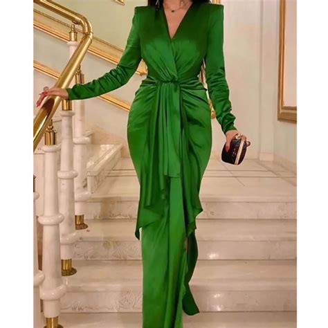 emerald green wedding guest dress
