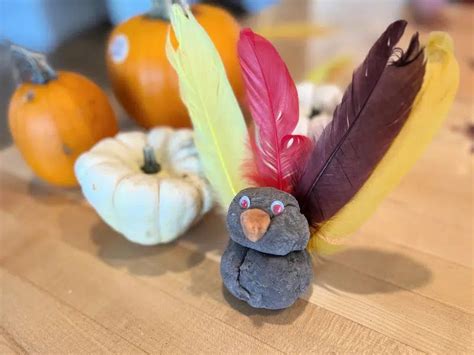 13 Thanksgiving Arts & Crafts for Family Connection | Terri N Artis