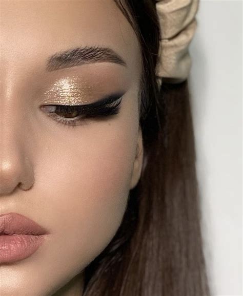 Пин от пользователя Արաքս Դավթյան на доске Make up | Идеи макияжа ...