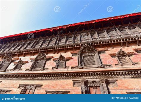 Ancient Nepali Palace at Bhaktapur Durbar Square Editorial Stock Image ...